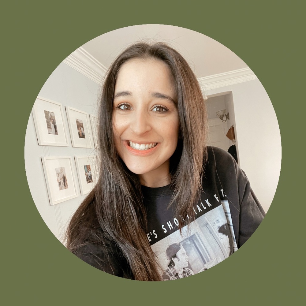 Meet your Posher, Cassandra
